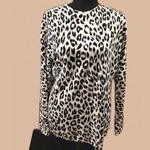 Kim Rogers Sweater Sz L Black/White/Gray Leopard Print